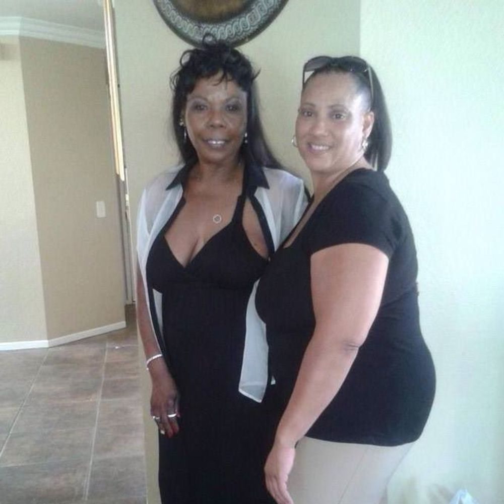 Meet your Posher, Clemmie